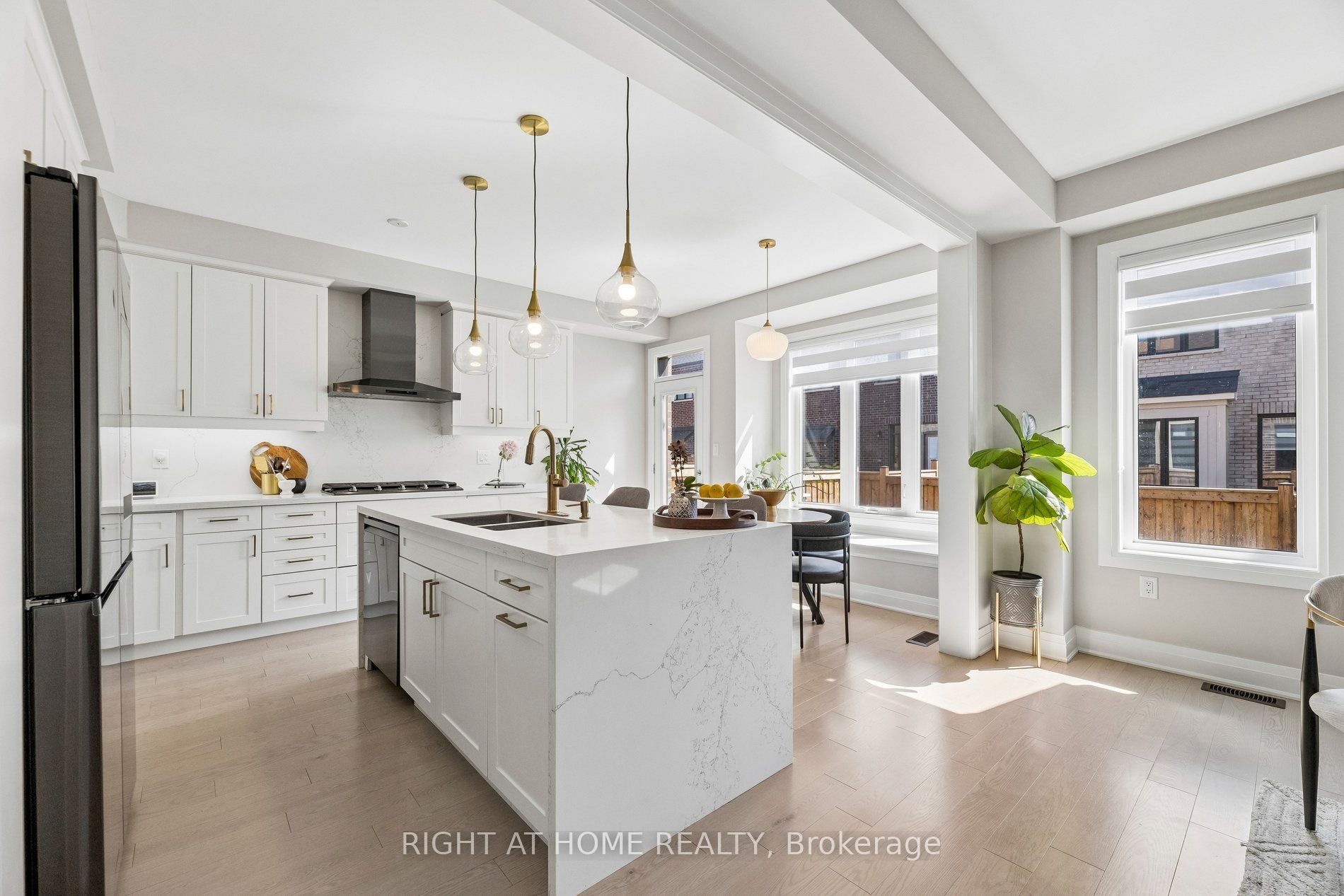 2989 Heartwood Lane, Pickering, ON L1X 0P1 photo 4