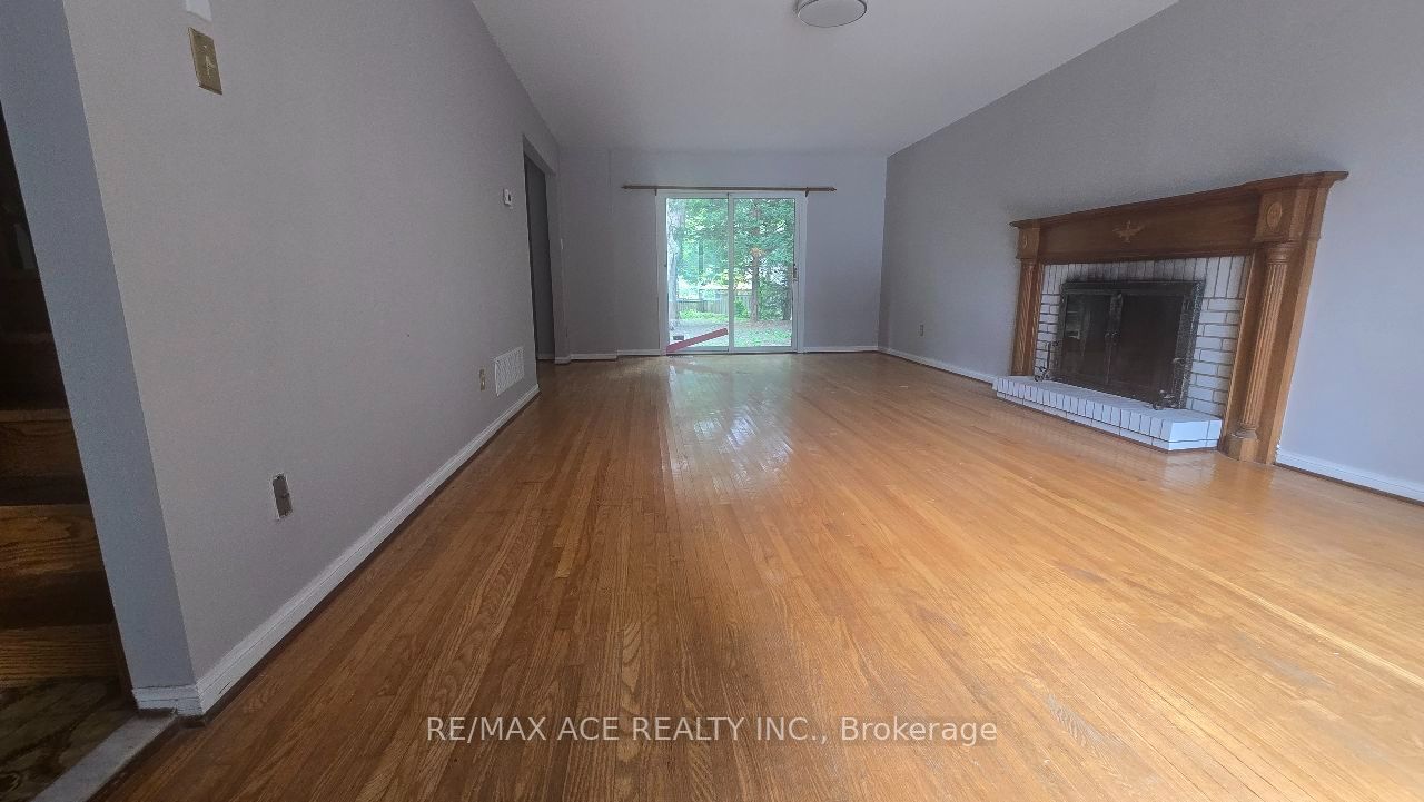 6158 Kingston Road, Toronto, ON M1C 1K8 photo 4