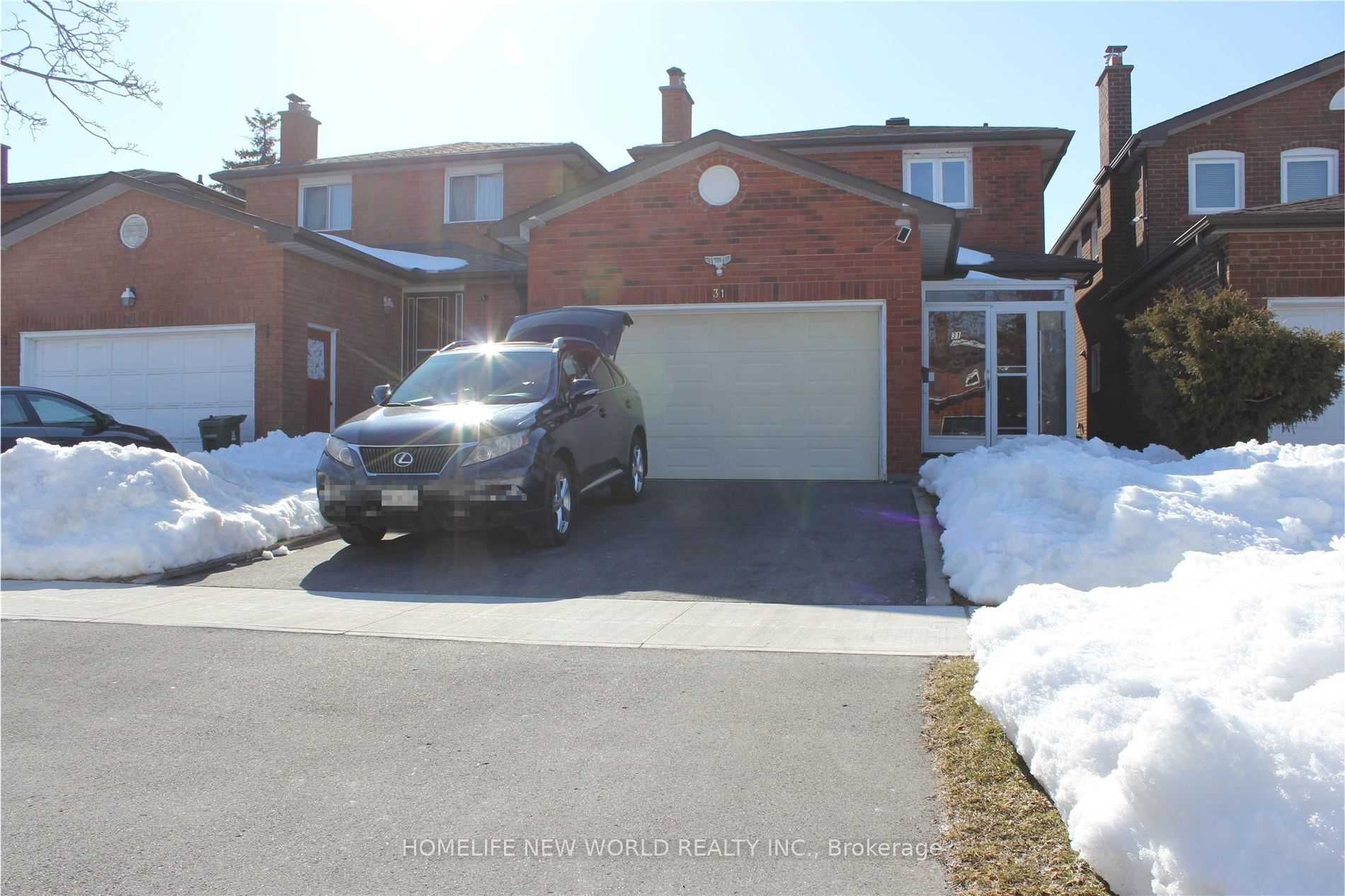 31 Rainthorpe Crescent, Toronto, ON M1W 3S6