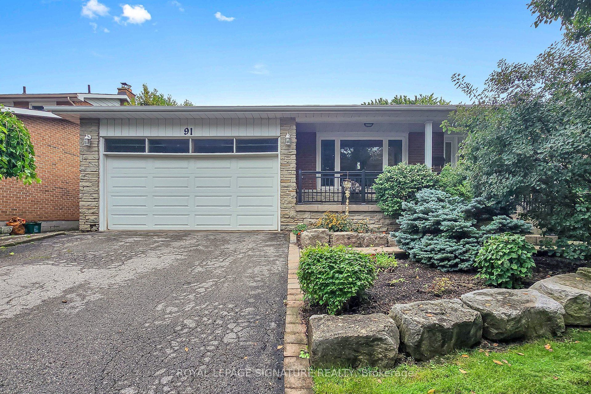 91 Holmcrest Trail, Toronto, ON M1C 1V8