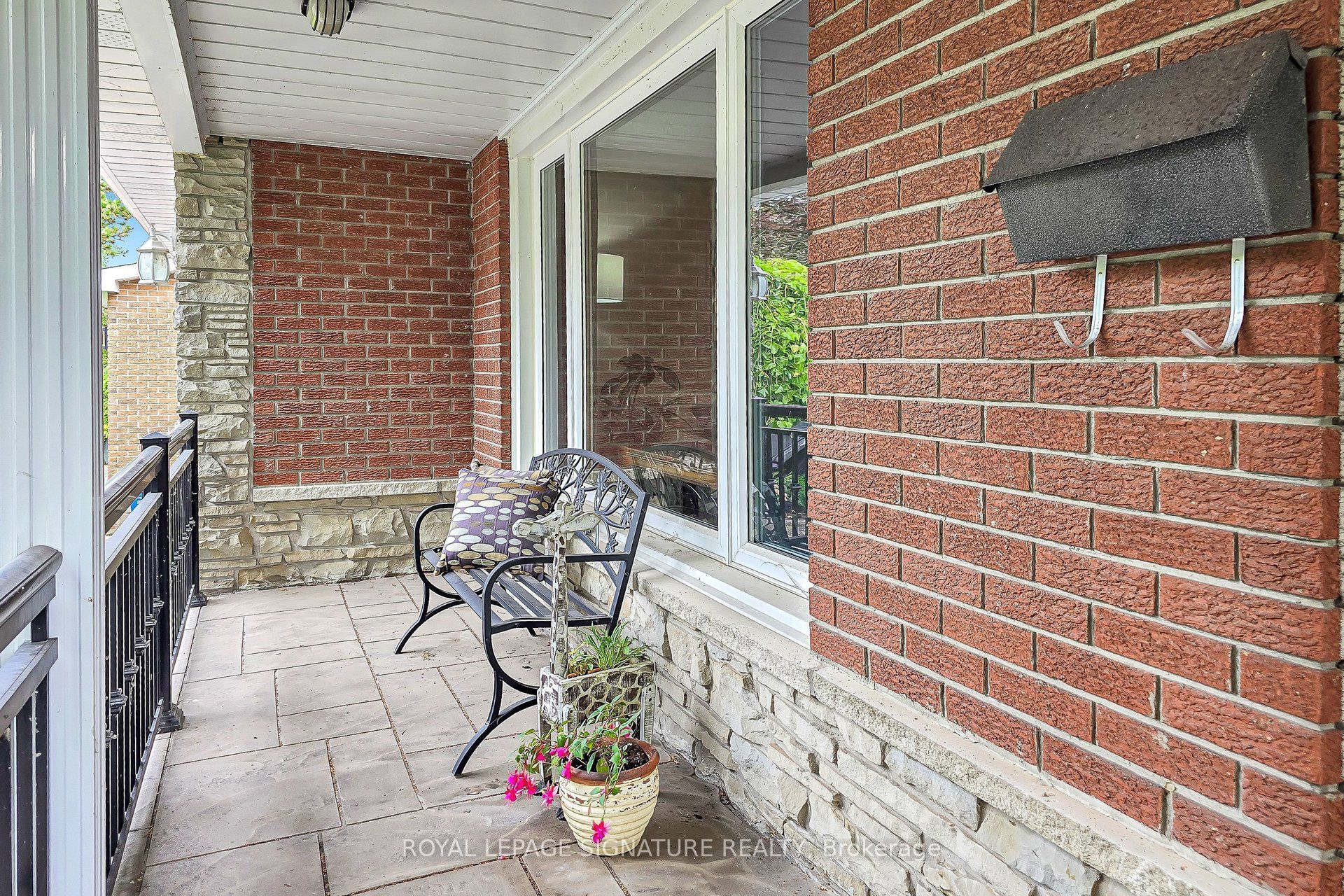 91 Holmcrest Trail, Toronto, ON M1C 1V8 photo 4