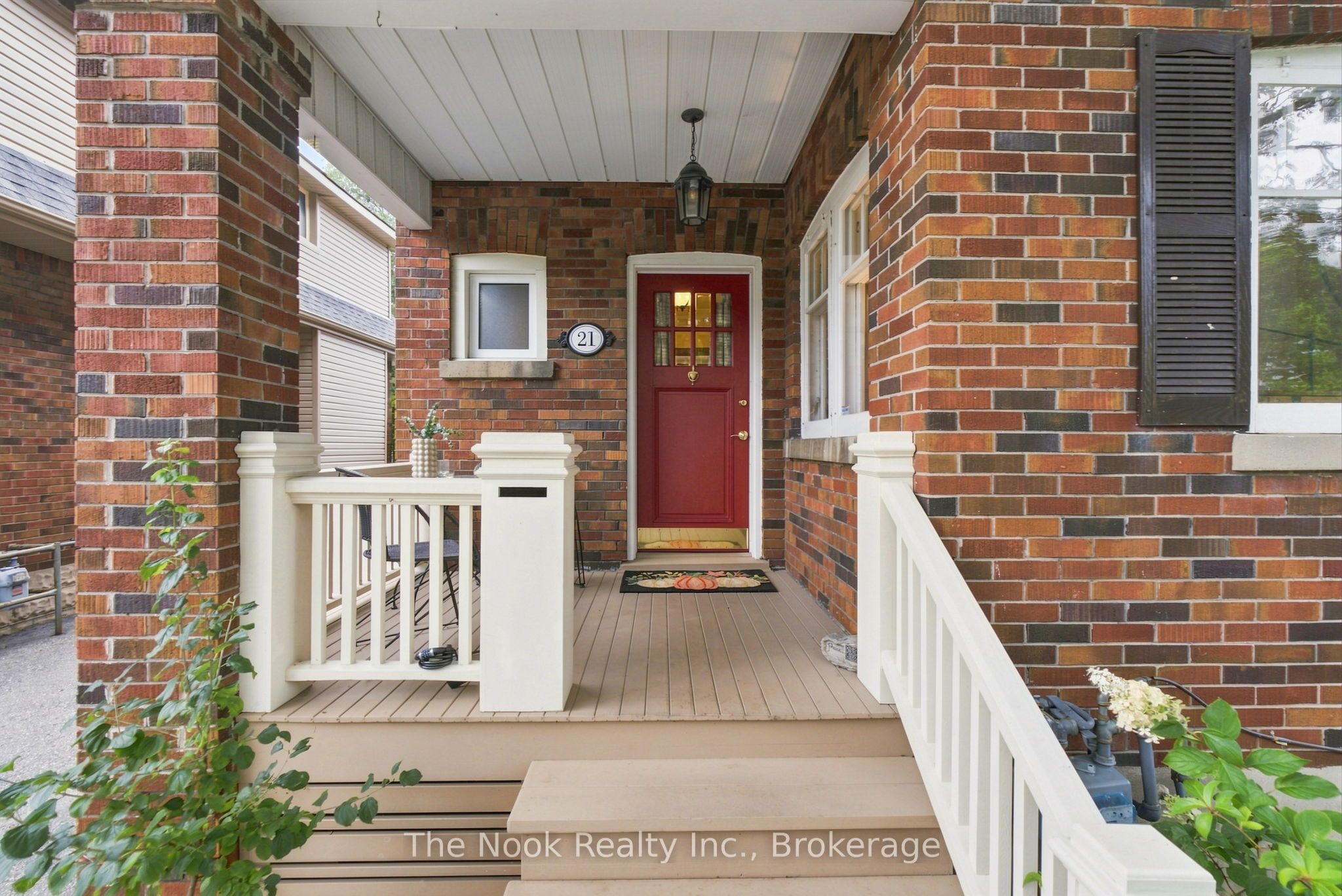 21 Westmoreland Avenue, Oshawa, ON L1G 2M9 photo 4