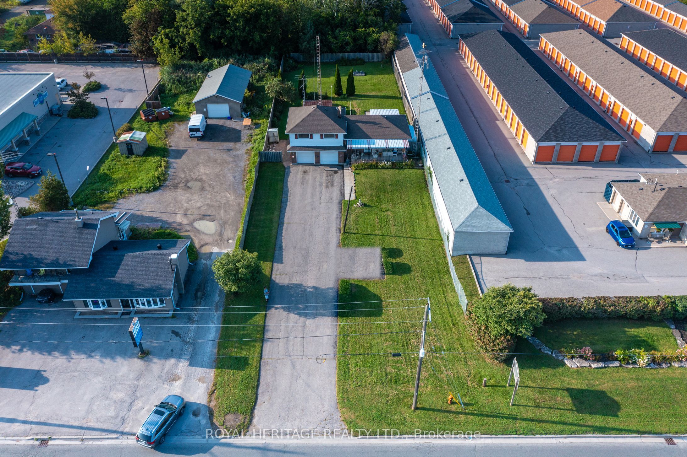1000 Taunton Road E, Whitby, ON L1R 3L8 photo 5