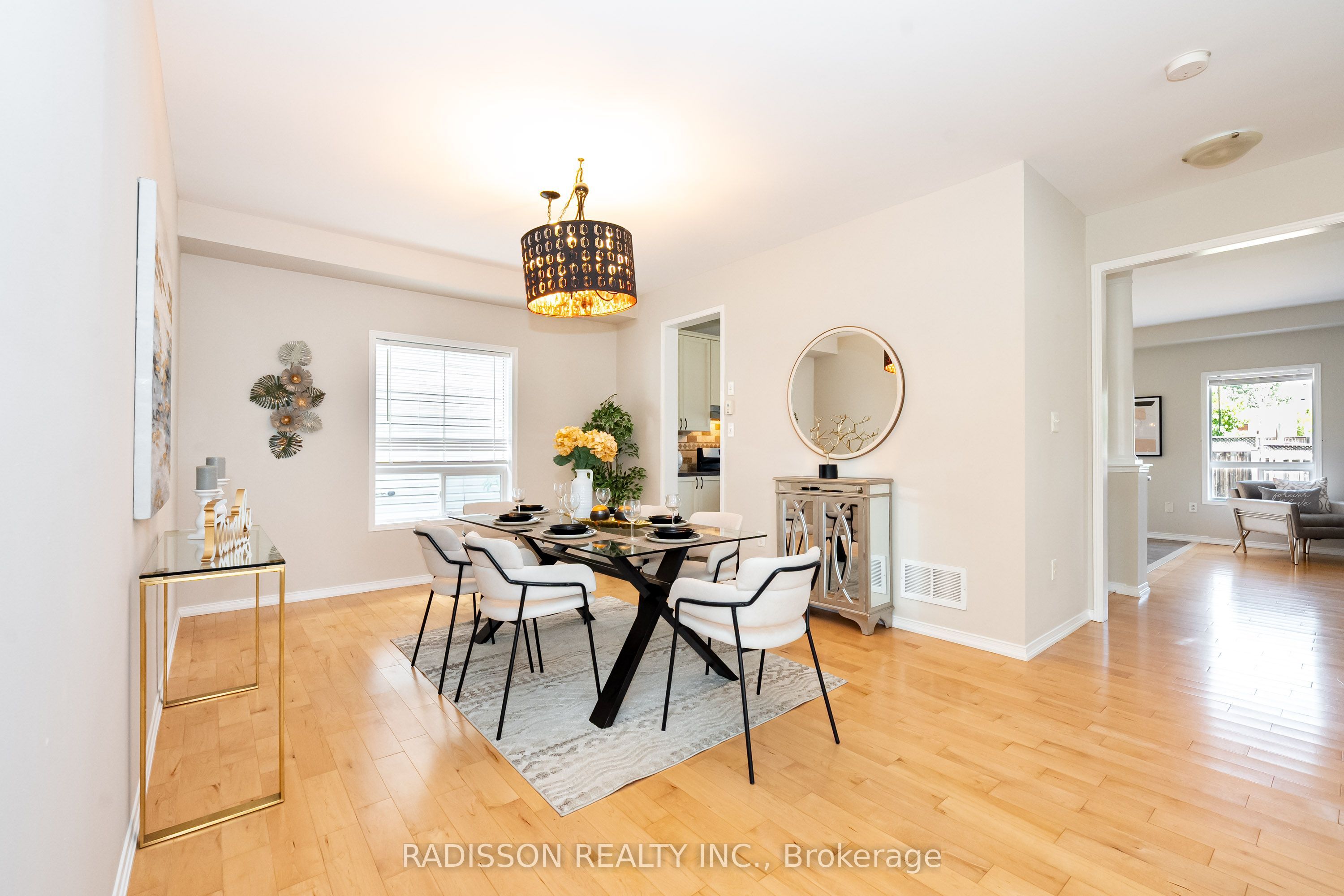 1679 Arborwood Drive, Oshawa, ON L1K 0H2 photo 3