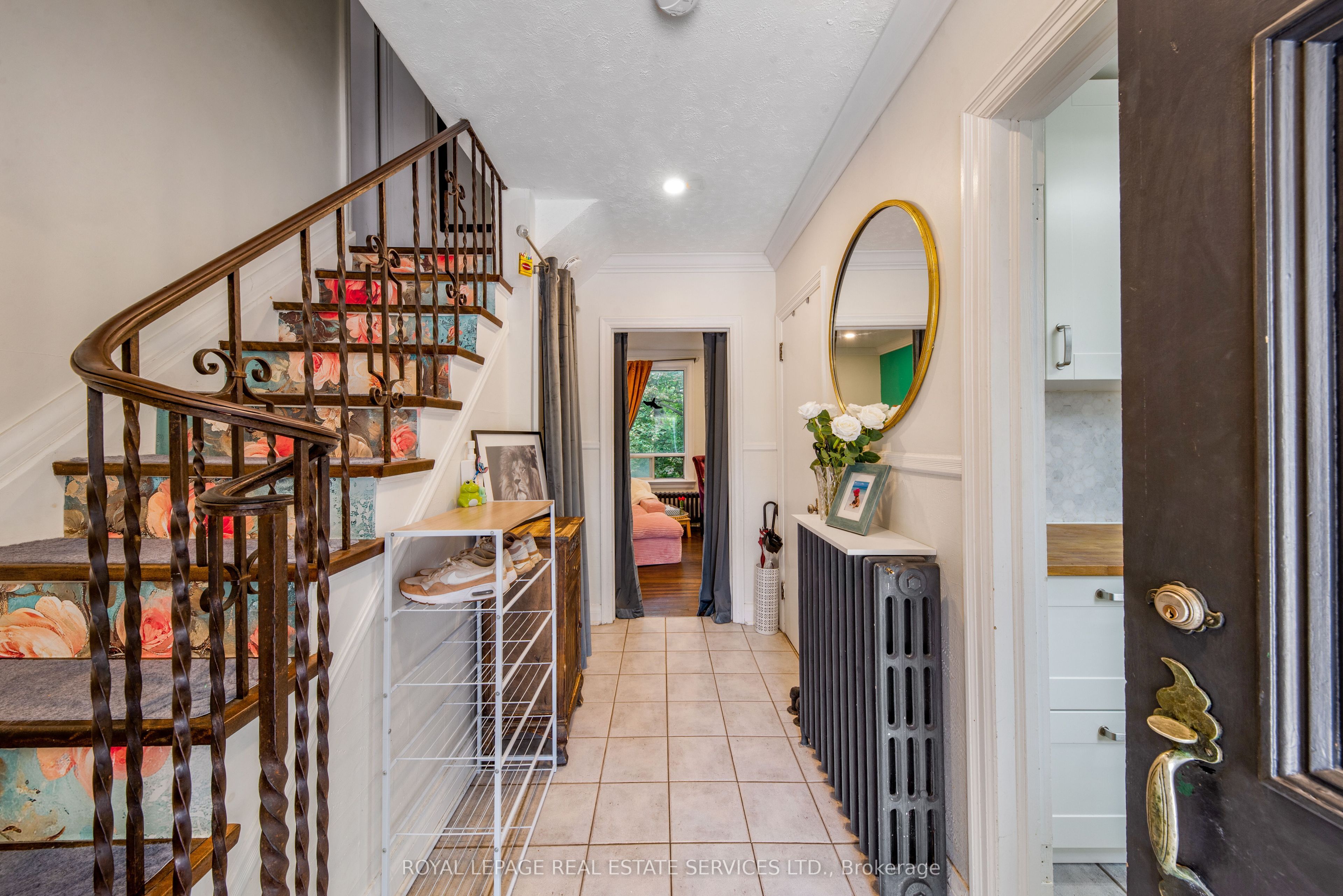 761 Kingston Road, Toronto, ON M4E 1R9 photo 3