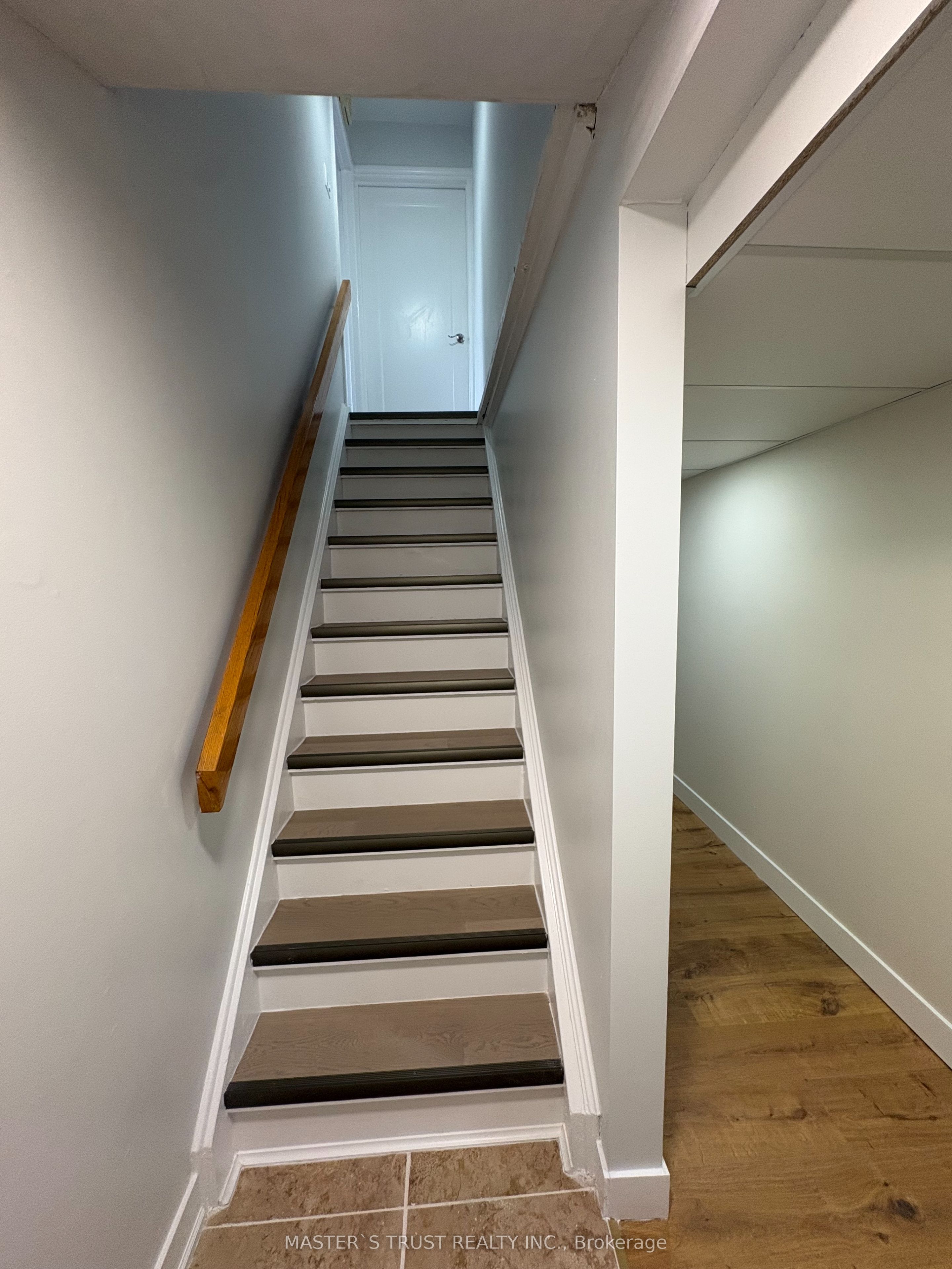27 Hornshill Drive, Toronto, ON M1S 3J3 photo 3