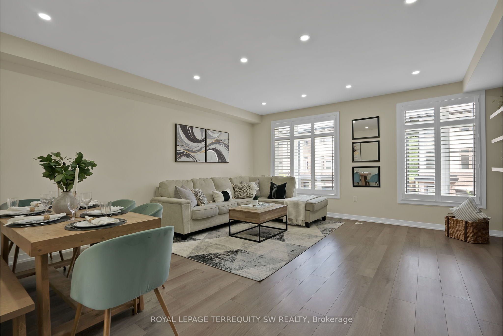 250 Finch Avenue 603, Pickering, ON L1V 0G6 photo 3