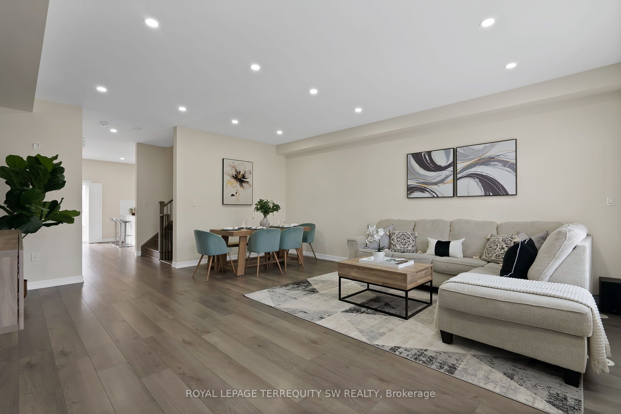 250 Finch Avenue 603, Pickering, ON L1V 0G6 photo 4