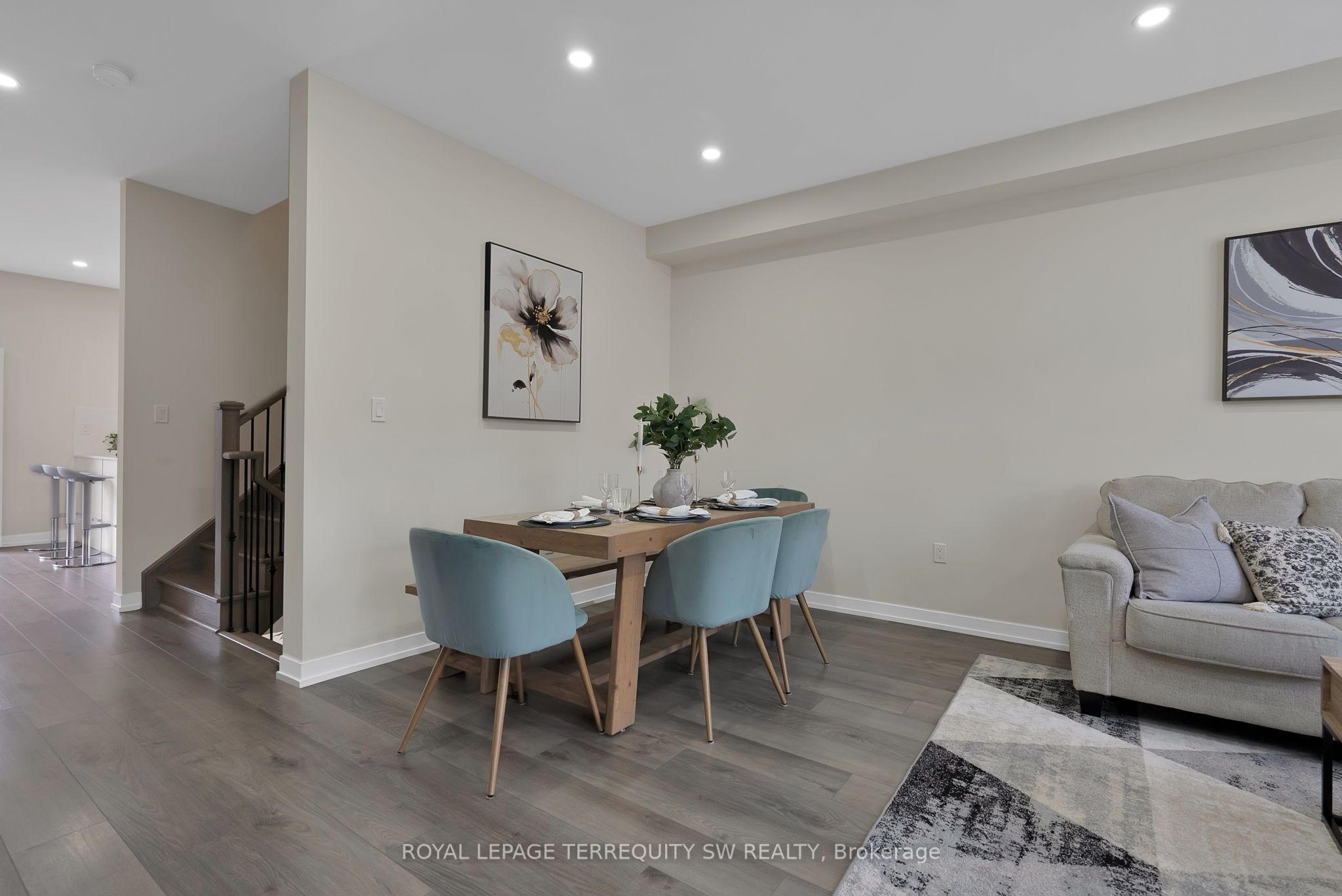250 Finch Avenue 603, Pickering, ON L1V 0G6 photo 5