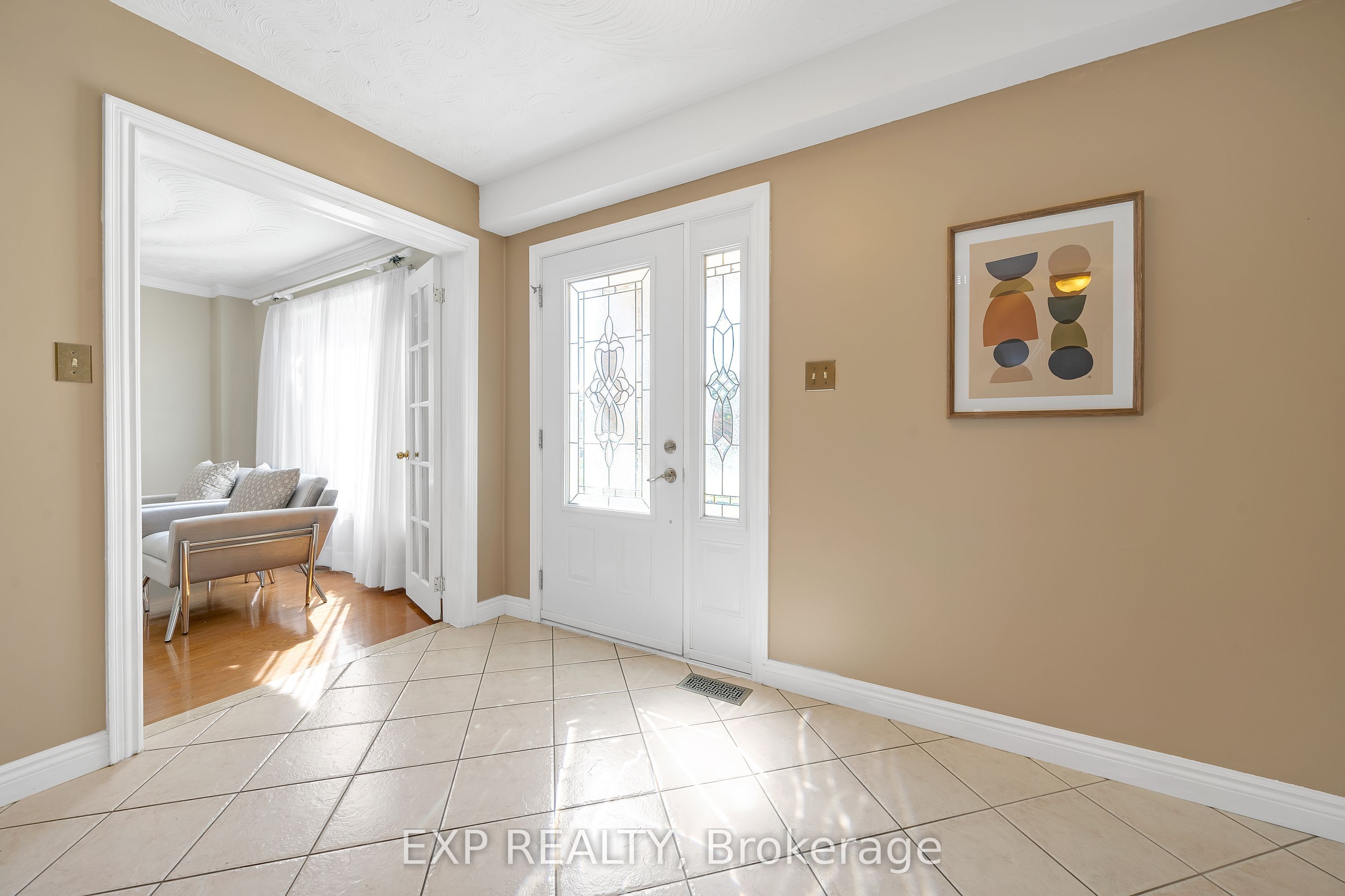 955 Snowbird Street, Oshawa, ON L1J 8J8 photo 3