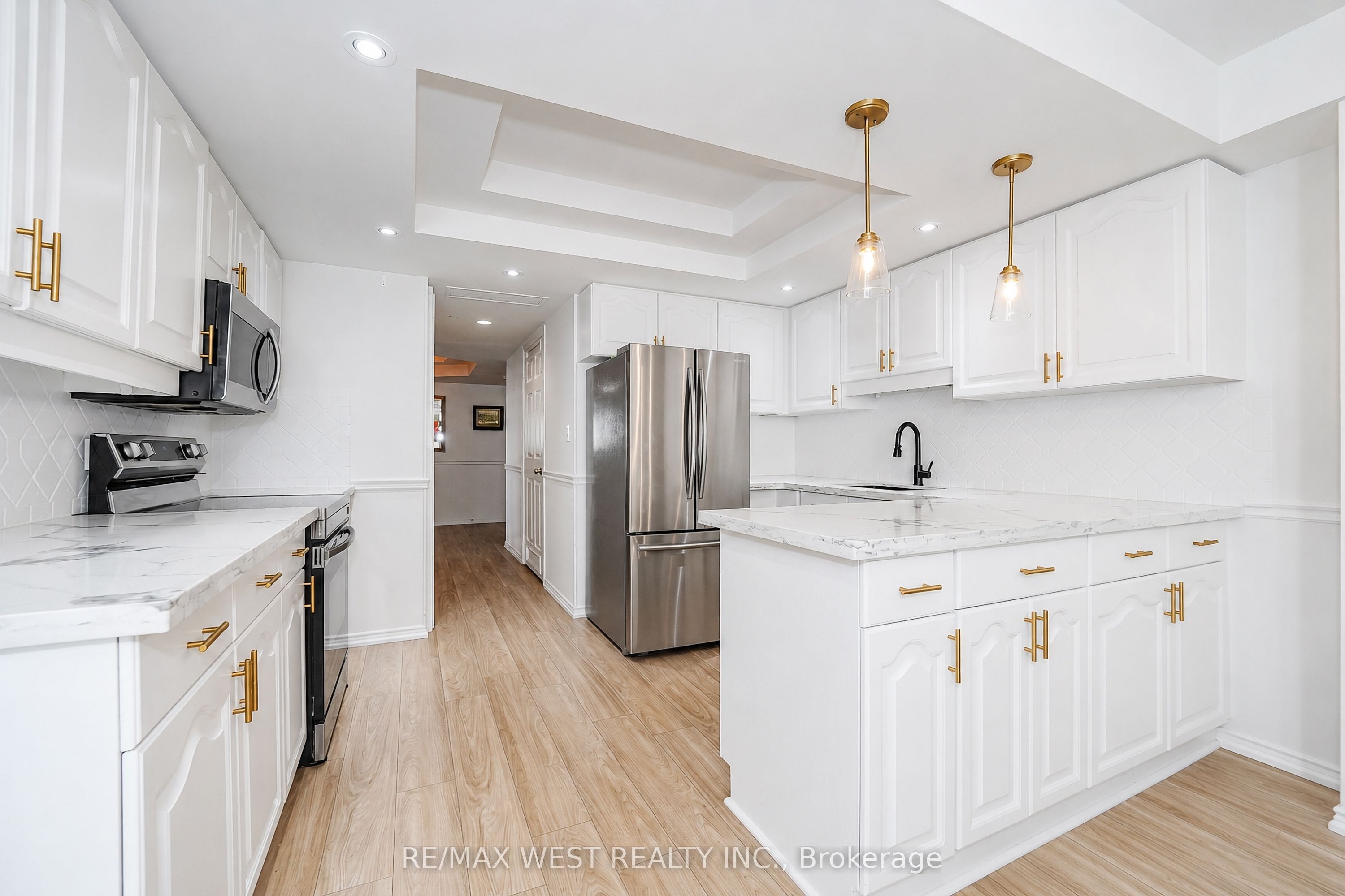700 Wilson Road N 305, Oshawa, ON L1G 7T5 photo 5