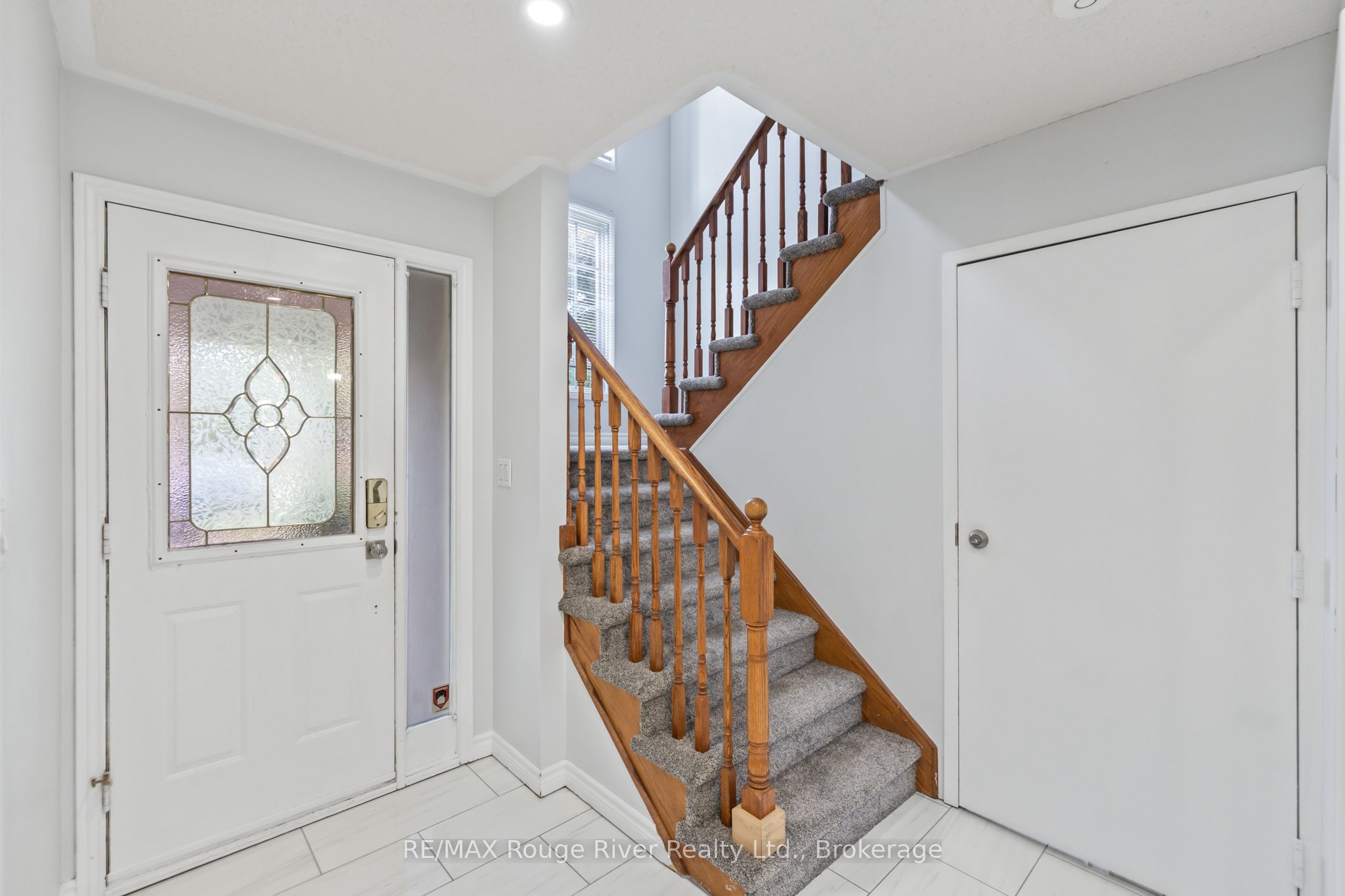 95 B Concession Street E Upper, Clarington, ON L1C 4R8 photo 2