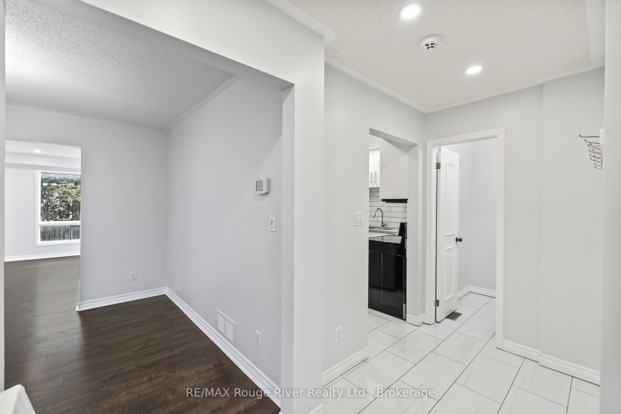 95 B Concession Street E Upper, Clarington, ON L1C 4R8 photo 3