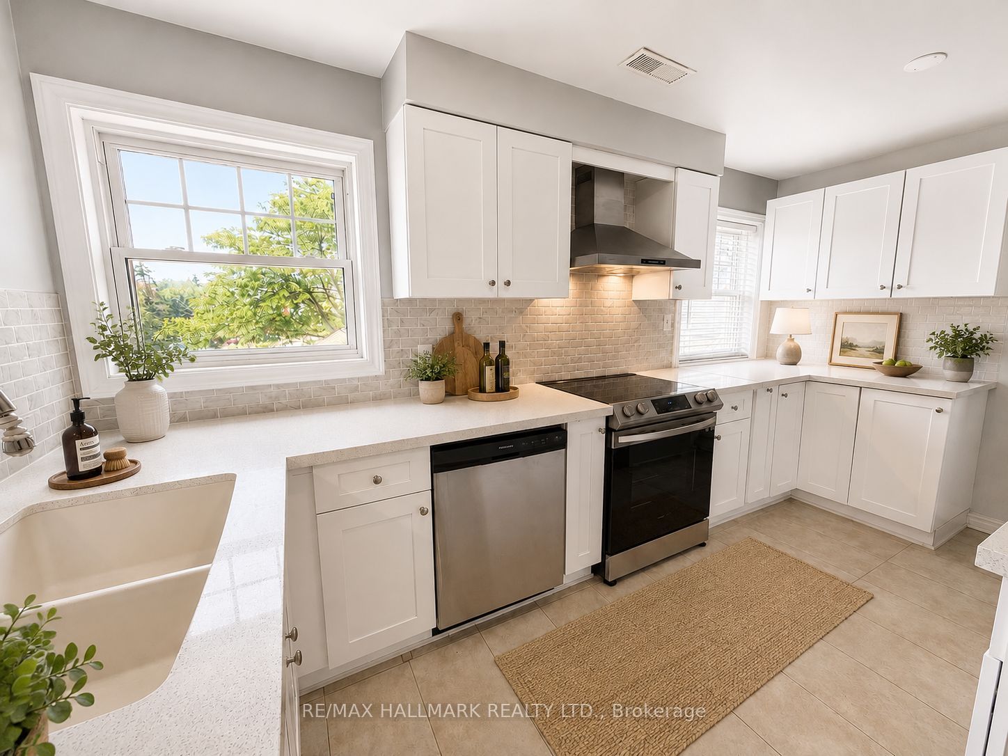 1665 Nash Road E11, Clarington, ON L1E 1S8 photo 3