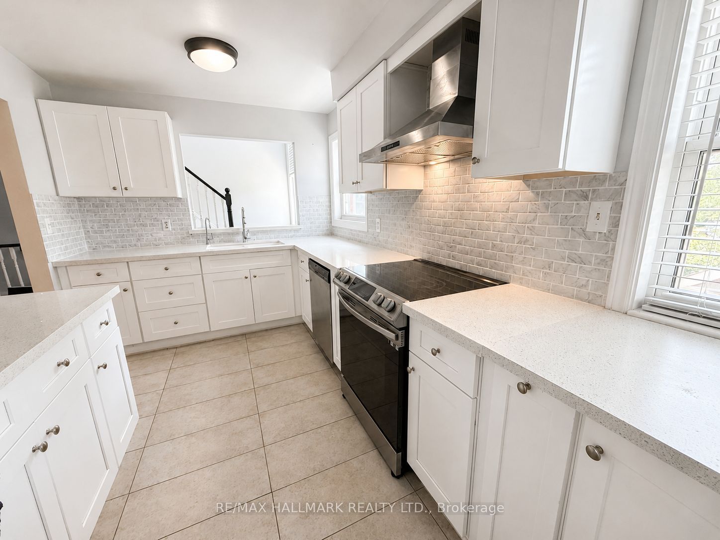 1665 Nash Road E11, Clarington, ON L1E 1S8 photo 5