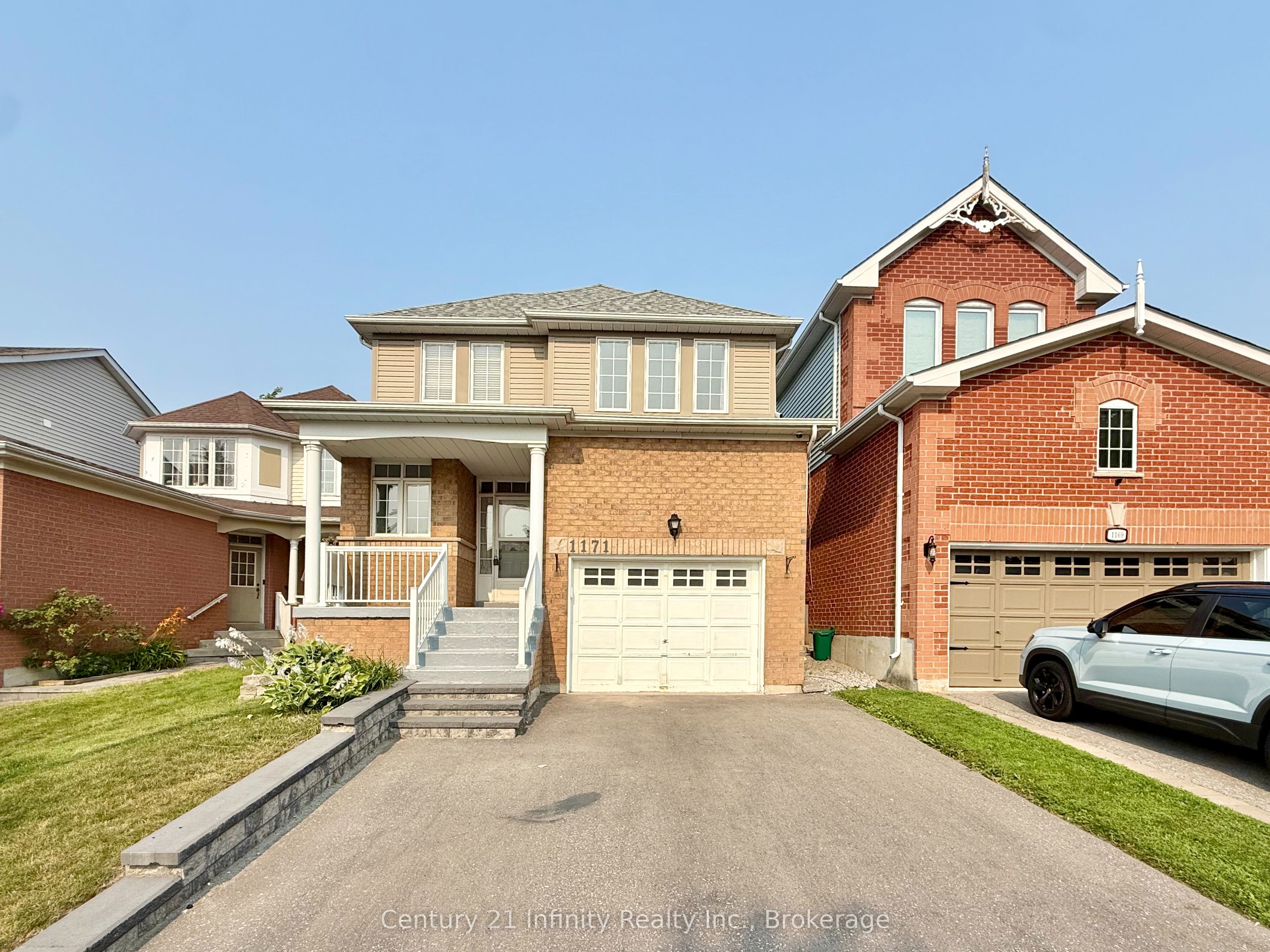 1171 Springbank Drive, Oshawa, ON L1K 2M9 photo 2