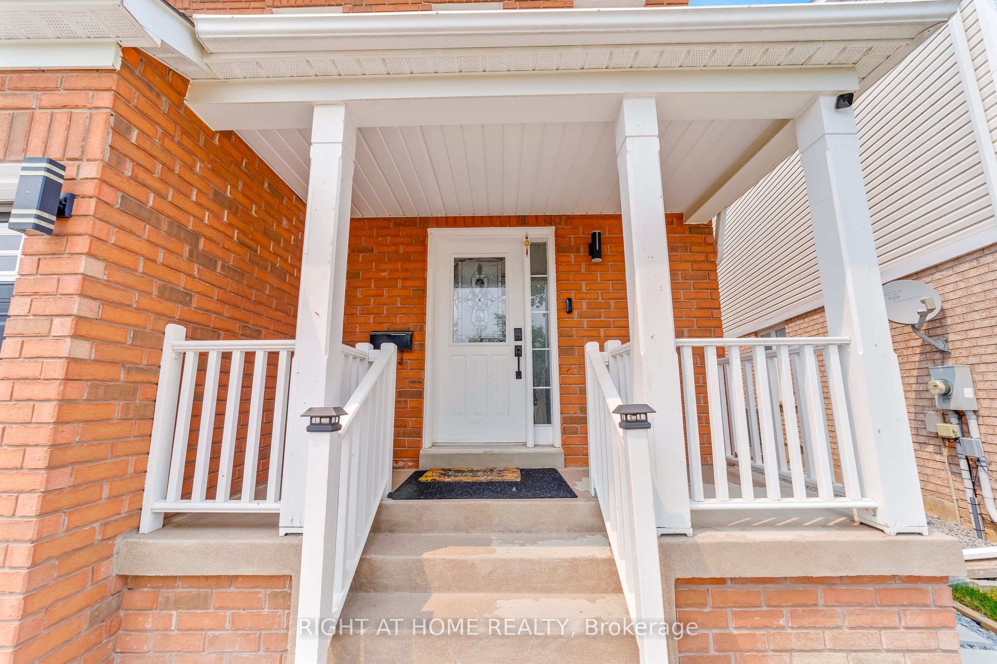 1300 Ravencliffe Court, Oshawa, ON L1K 2Y3 photo 5