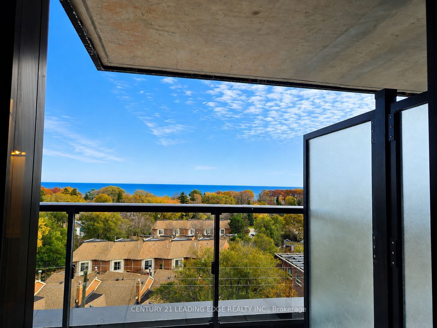 2 Manderley Drive 812, Toronto, ON M1N 0C7 photo 3