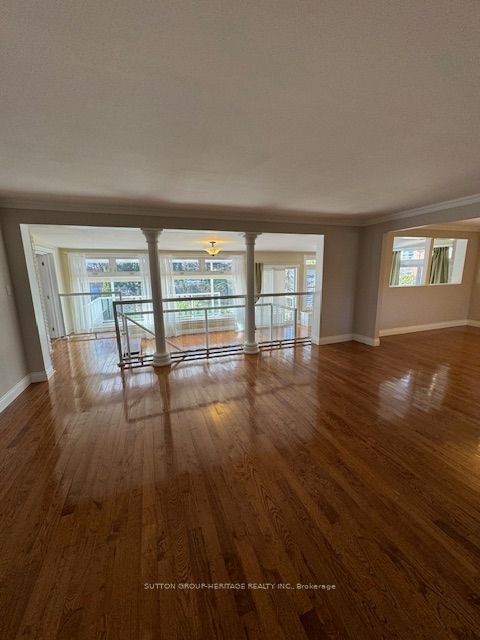 906 Liverpool Road, Pickering, ON L1W 1S6 photo 4