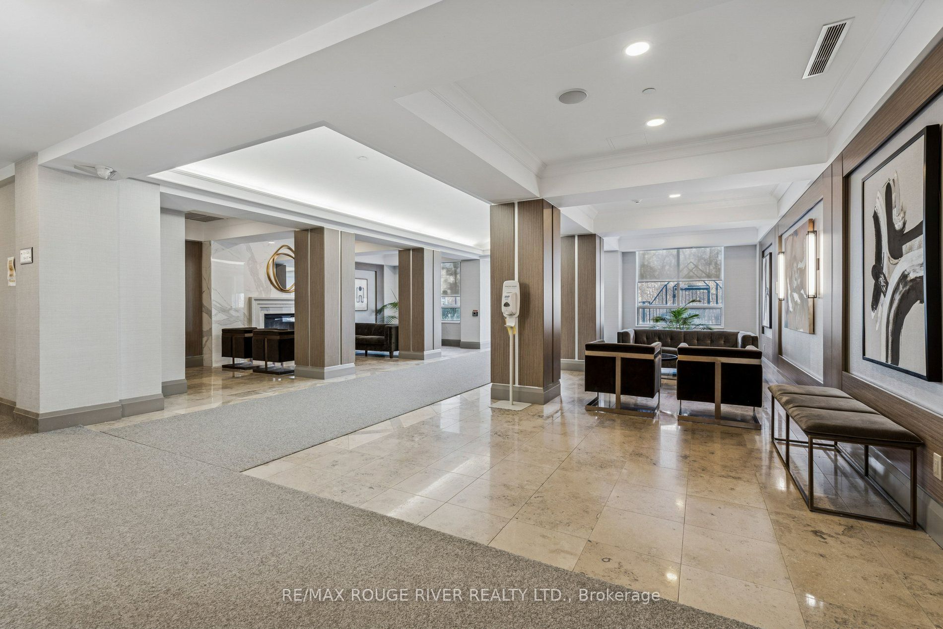 125 OMNI Drive 1136, Toronto, ON M1P 5A9 photo 3