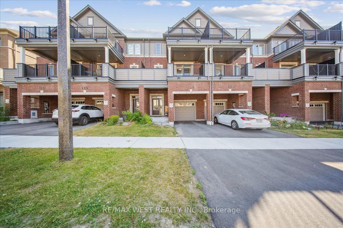 115 Air Dancer Crescent, Oshawa, ON L1L 0V3 photo 2