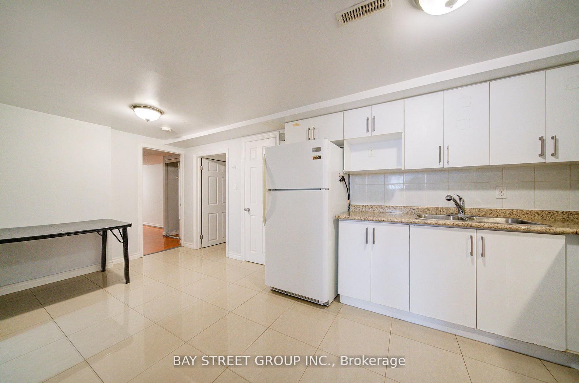 5 Lockdare Street BSMT, Toronto, ON M1S 2Z5 photo 5