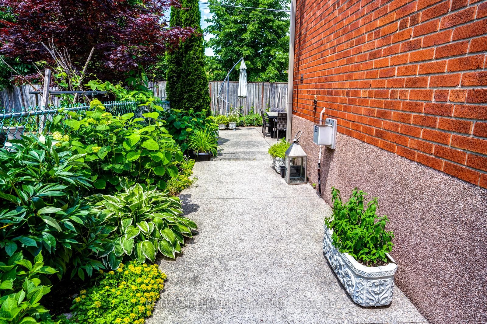 110 Trinnell Boulevard, Toronto, ON M1L 1S7 photo 4