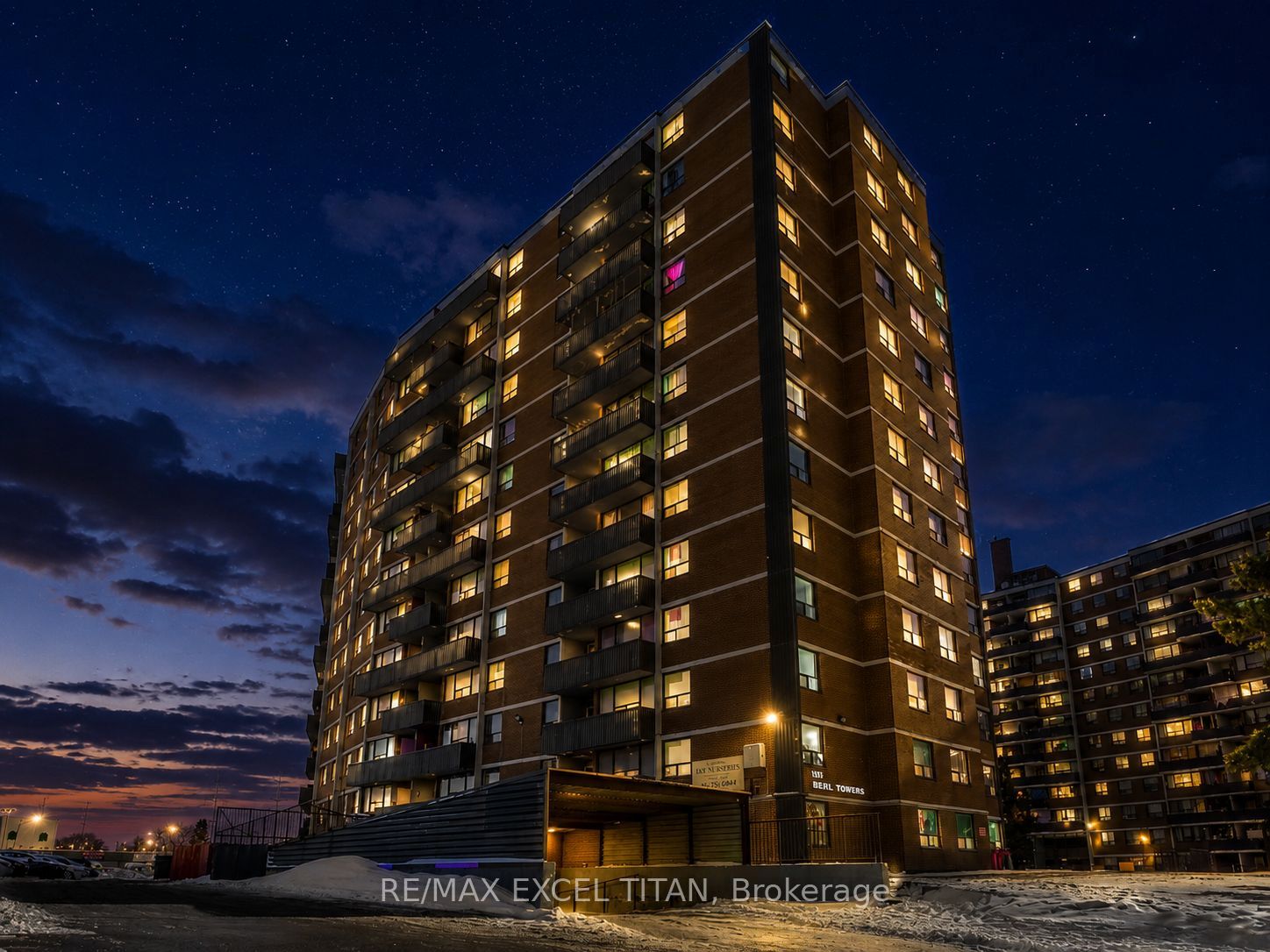 1385 Midland Avenue 301, Toronto, ON M1P 3B8