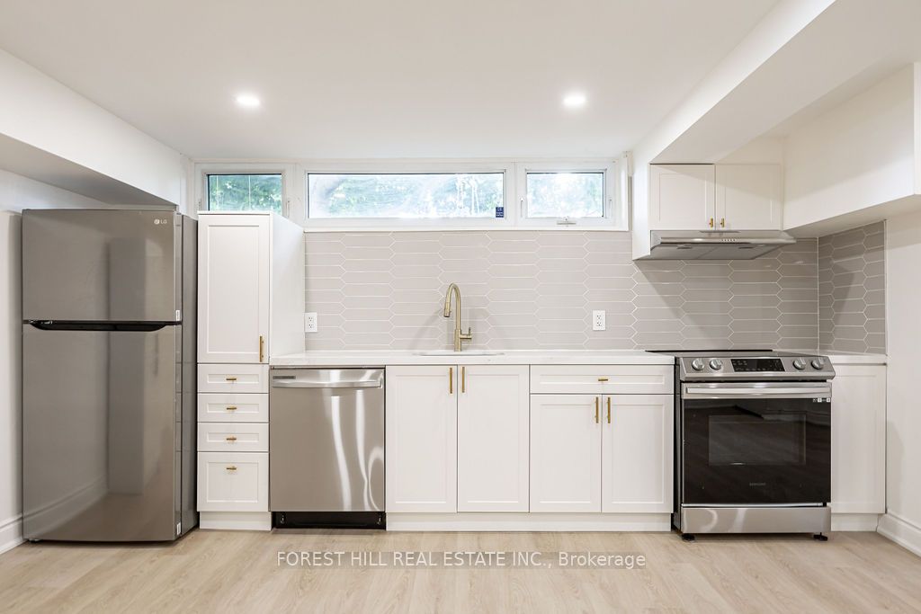 63 Burcher Road Lower, Ajax, ON L1S 2P9 photo 3