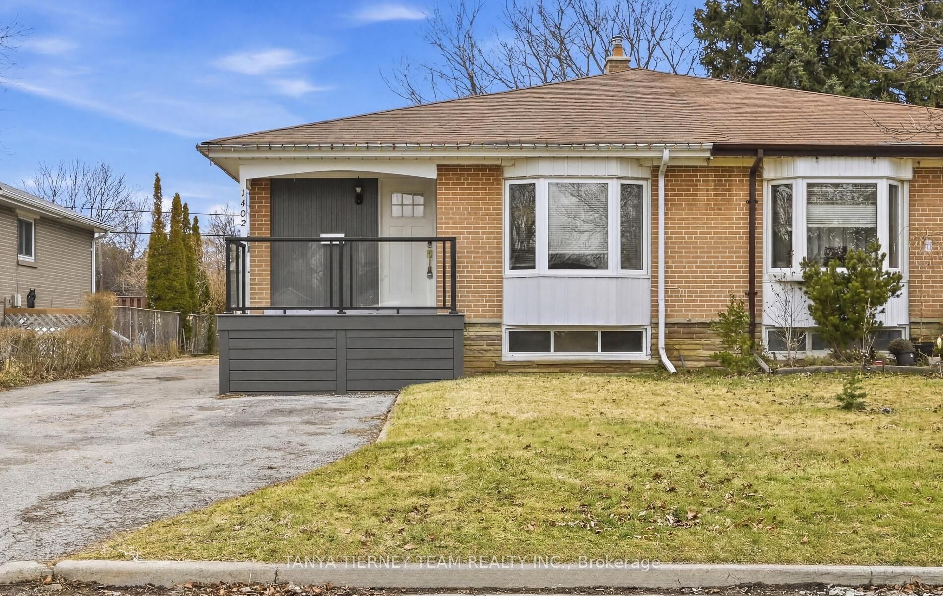 1402 Colmar Avenue Basement, Pickering, ON L1W 1C3 photo 2
