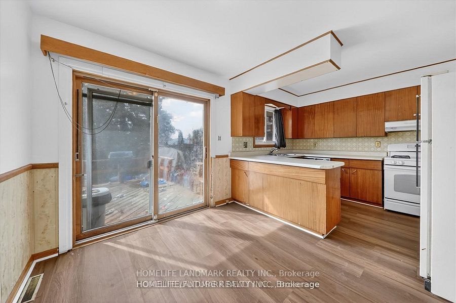 146 Oriole Street, Oshawa, ON L1H 6Y6 photo 4