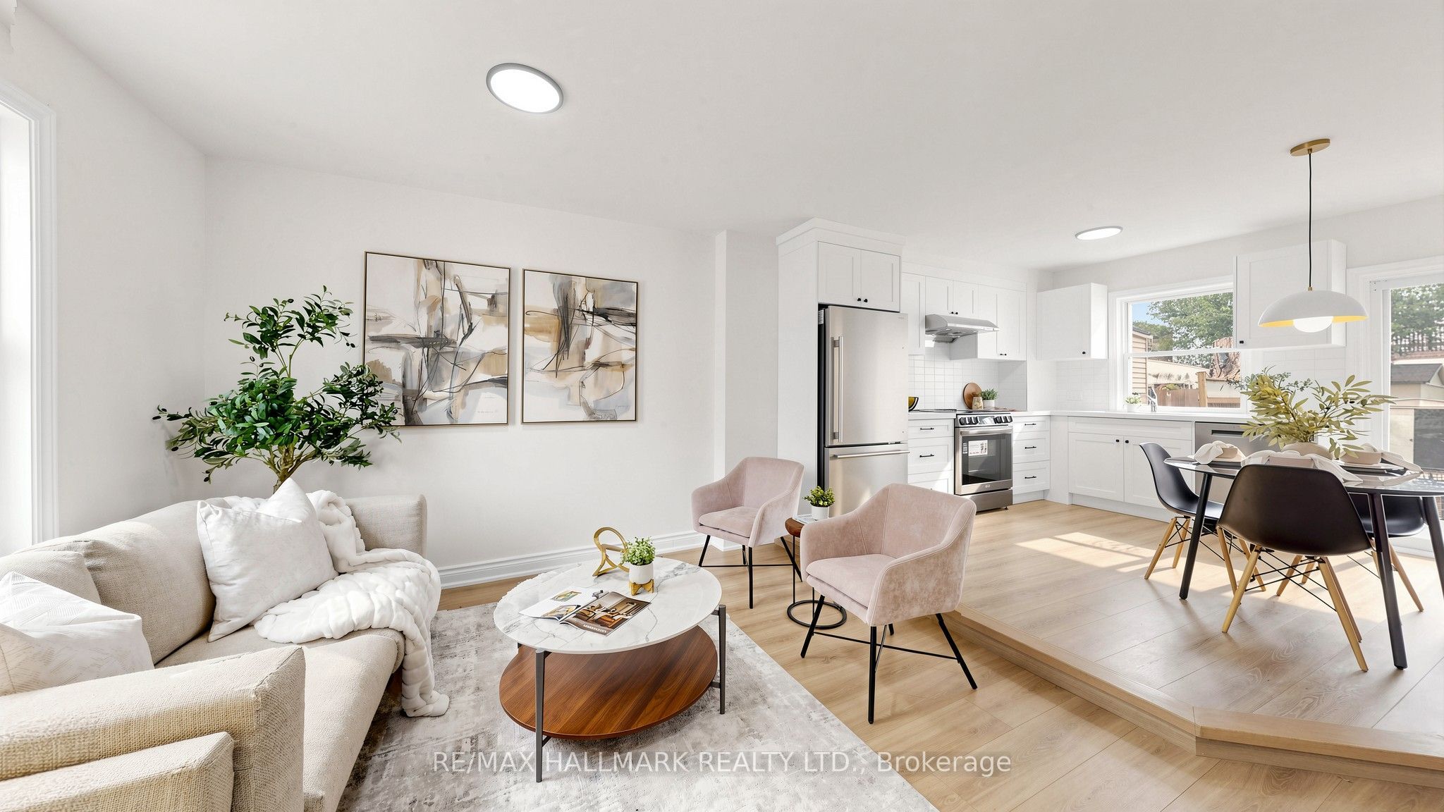 16 Queensdale Avenue, Toronto, ON M4J 1X9 photo 4