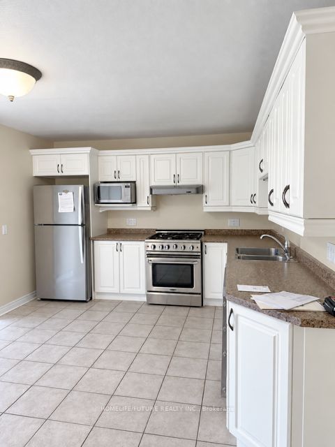 1464 Thornton Road, Oshawa, ON L1L 0P2 photo 4