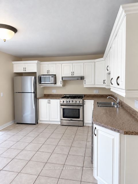 1464 Thornton Road, Oshawa, ON L1L 0P2 photo 5