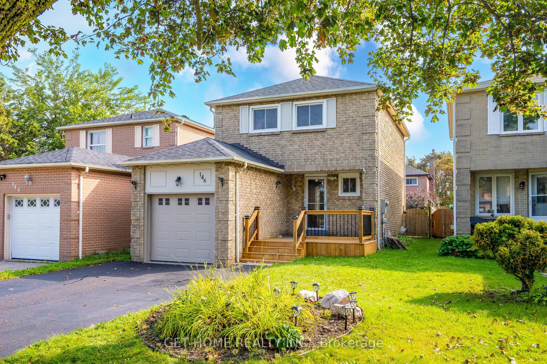 146 Chatfield Drive, Ajax, ON L1T 2J1