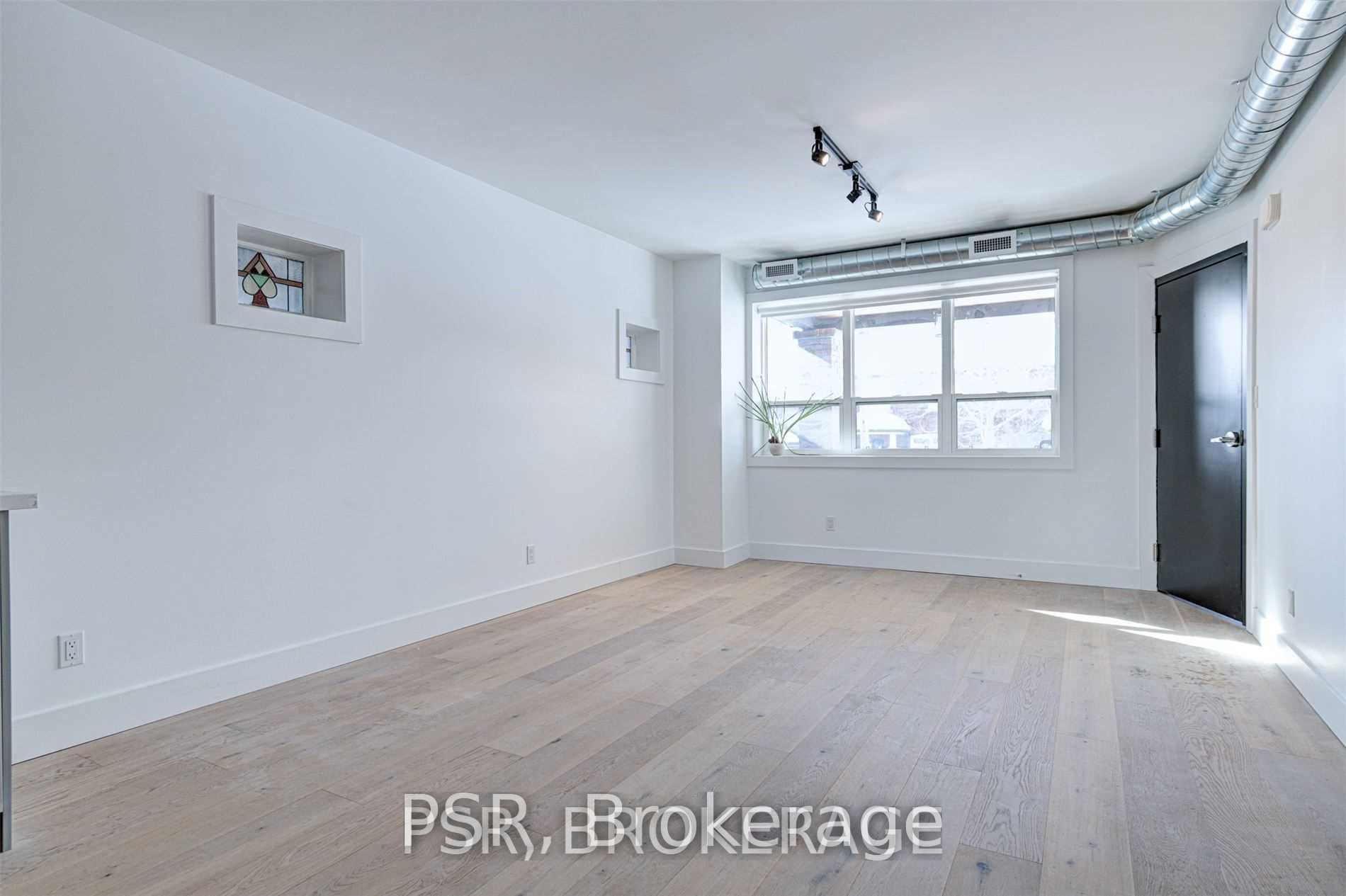 87 Hammersmith Avenue Main, Toronto, ON M4E 2W3 photo 5