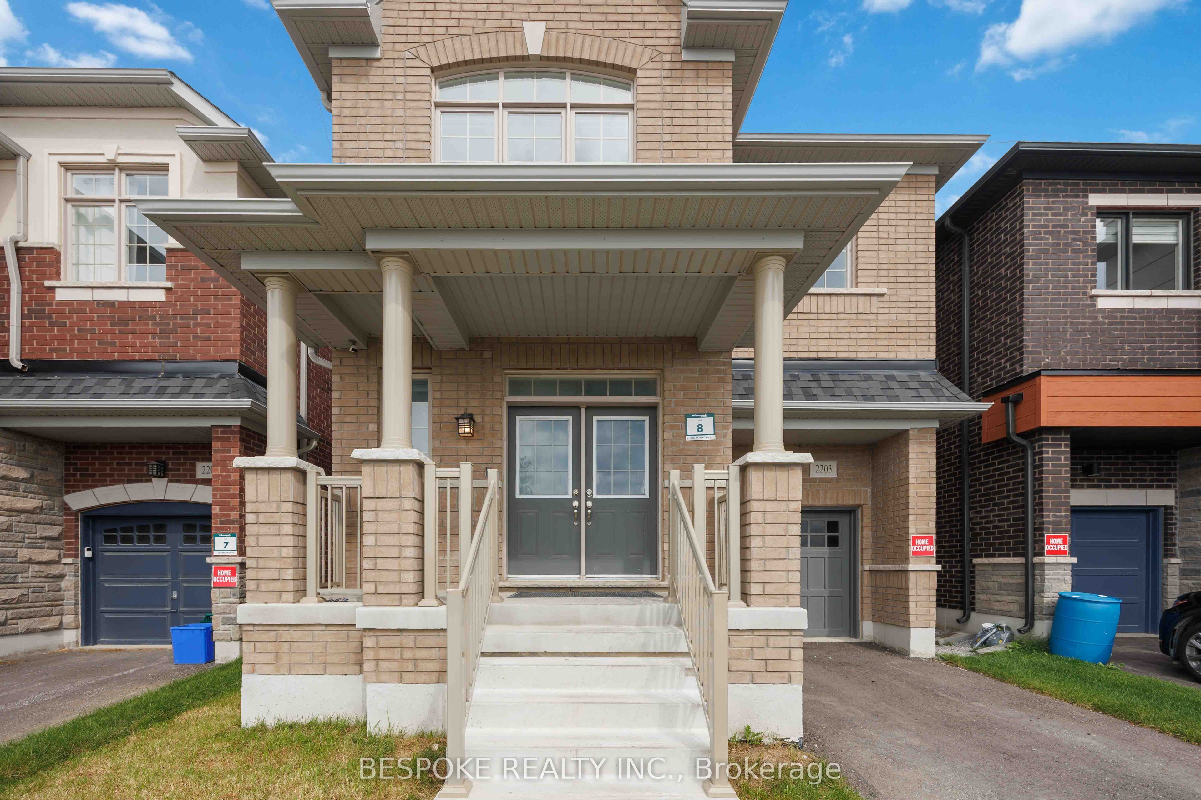 2203 Crystal Drive, Oshawa, ON L1L 0W7 photo 3