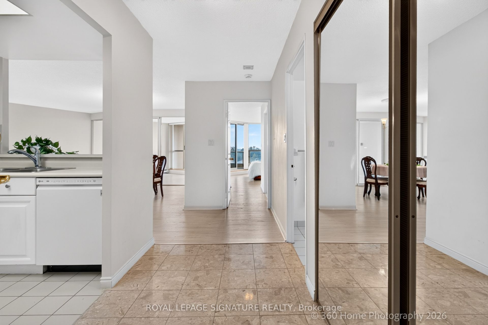 20 Guildwood Parkway 801, Toronto, ON M1E 5B6 photo 5