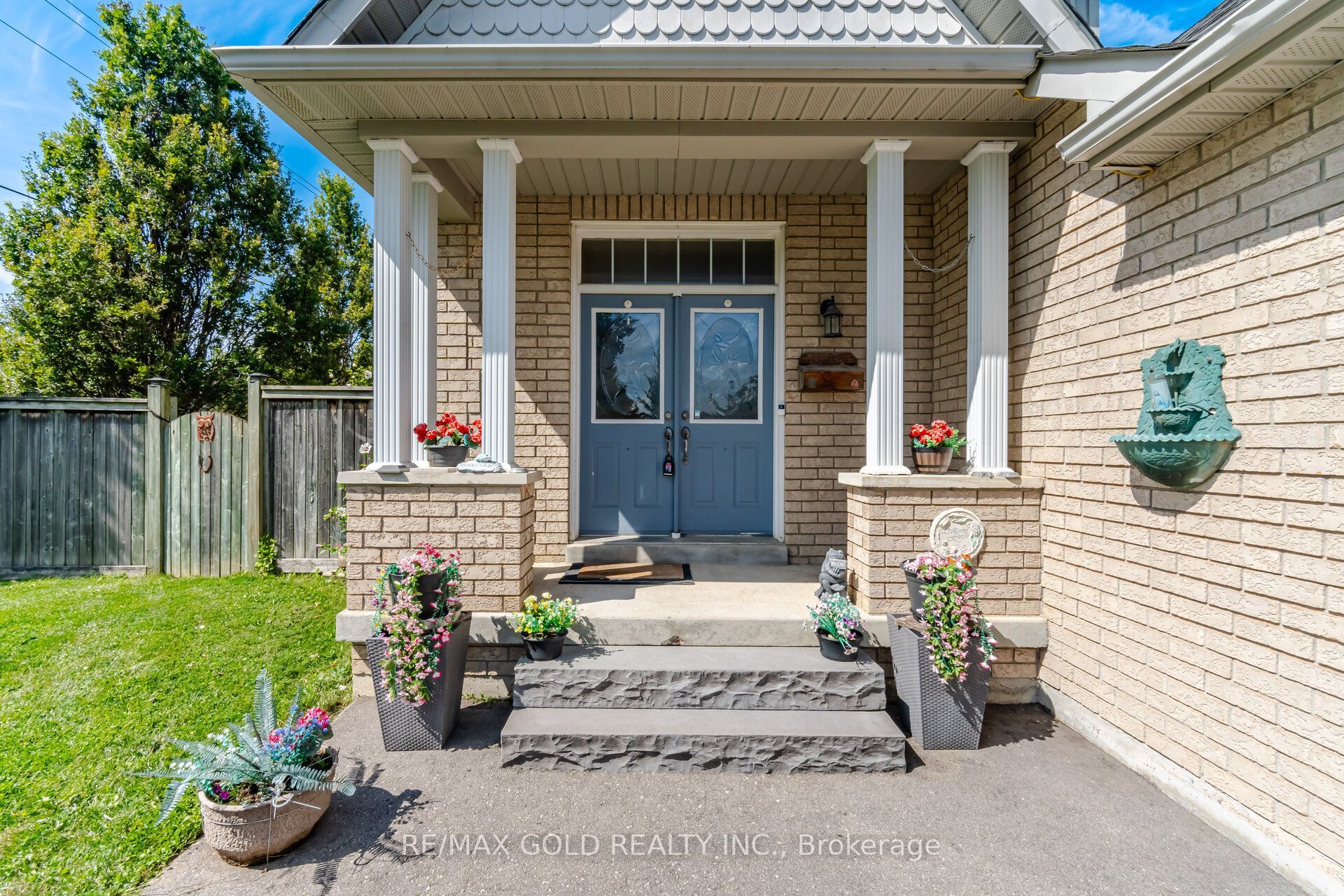 2 Sprucewood Crescent, Clarington, ON L1C 5C6 photo 4
