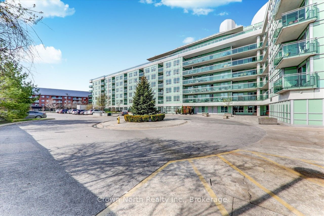 60 Fairfax Crescent 103, Room 1, Toronto, ON M1L 0E1 photo 2