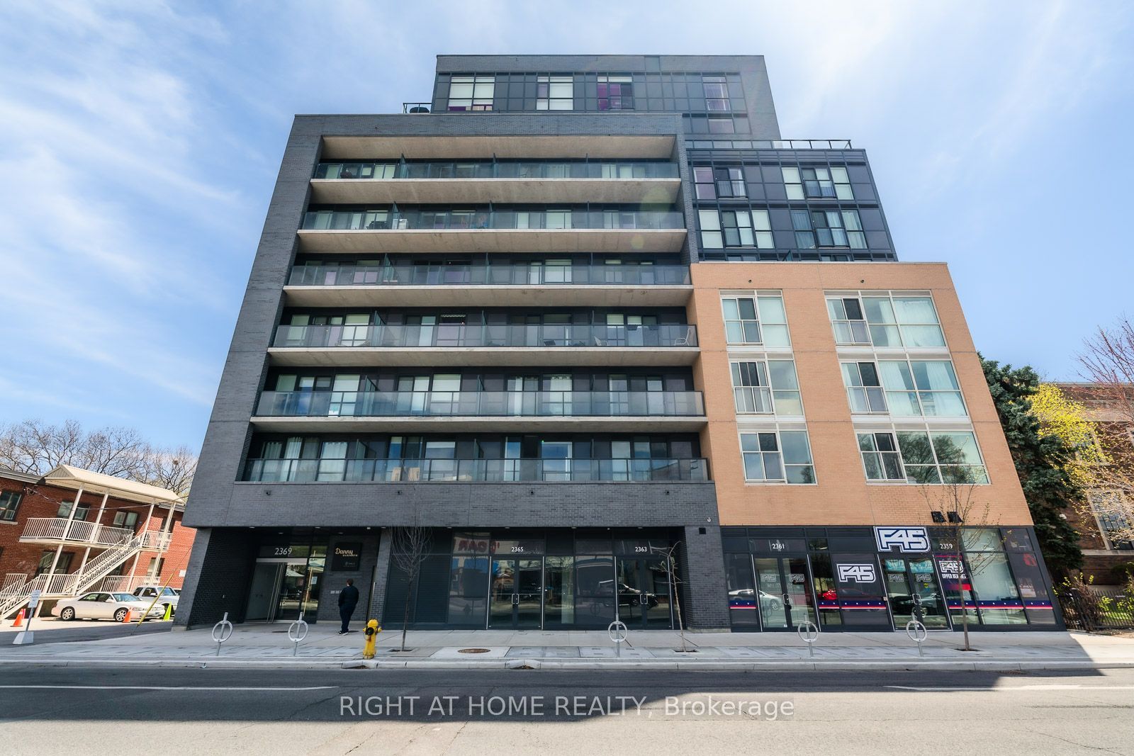 2369 Danforth Avenue 510, Toronto, ON M4C 0B1