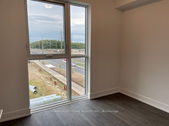 2550 Simcoe Street N 407, Oshawa, ON L1L 0R5 photo 5