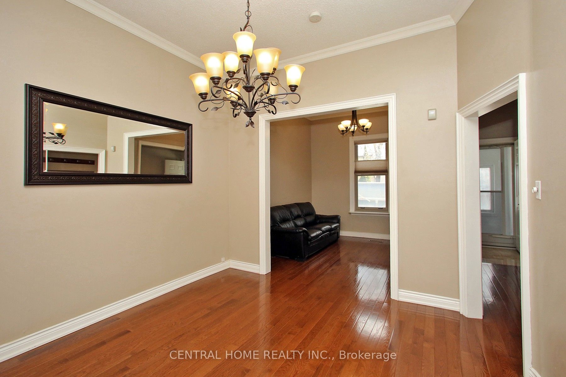 106 Carlaw Avenue, Toronto, ON M4M 2R7 photo 3