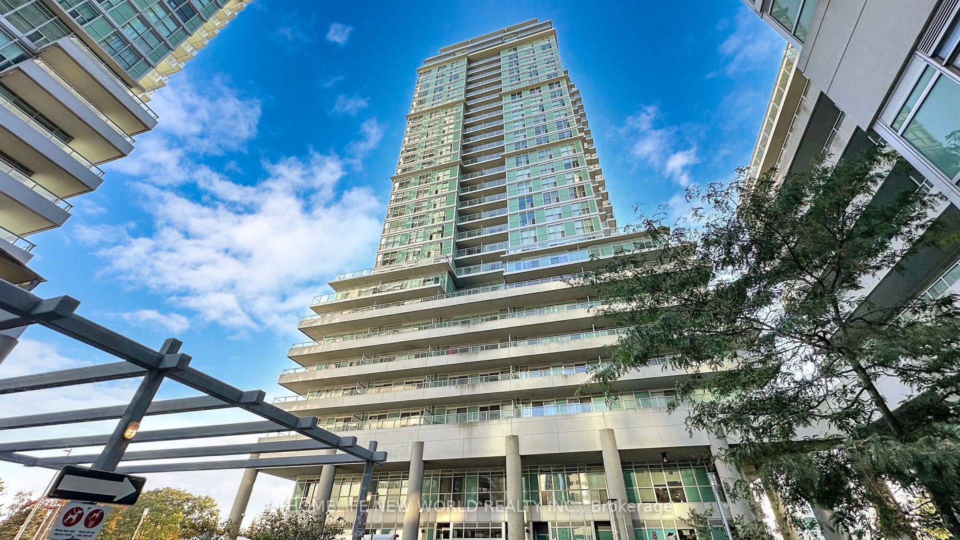60 Town Centre Court 2807, Toronto, ON M1P 0B1 photo 2