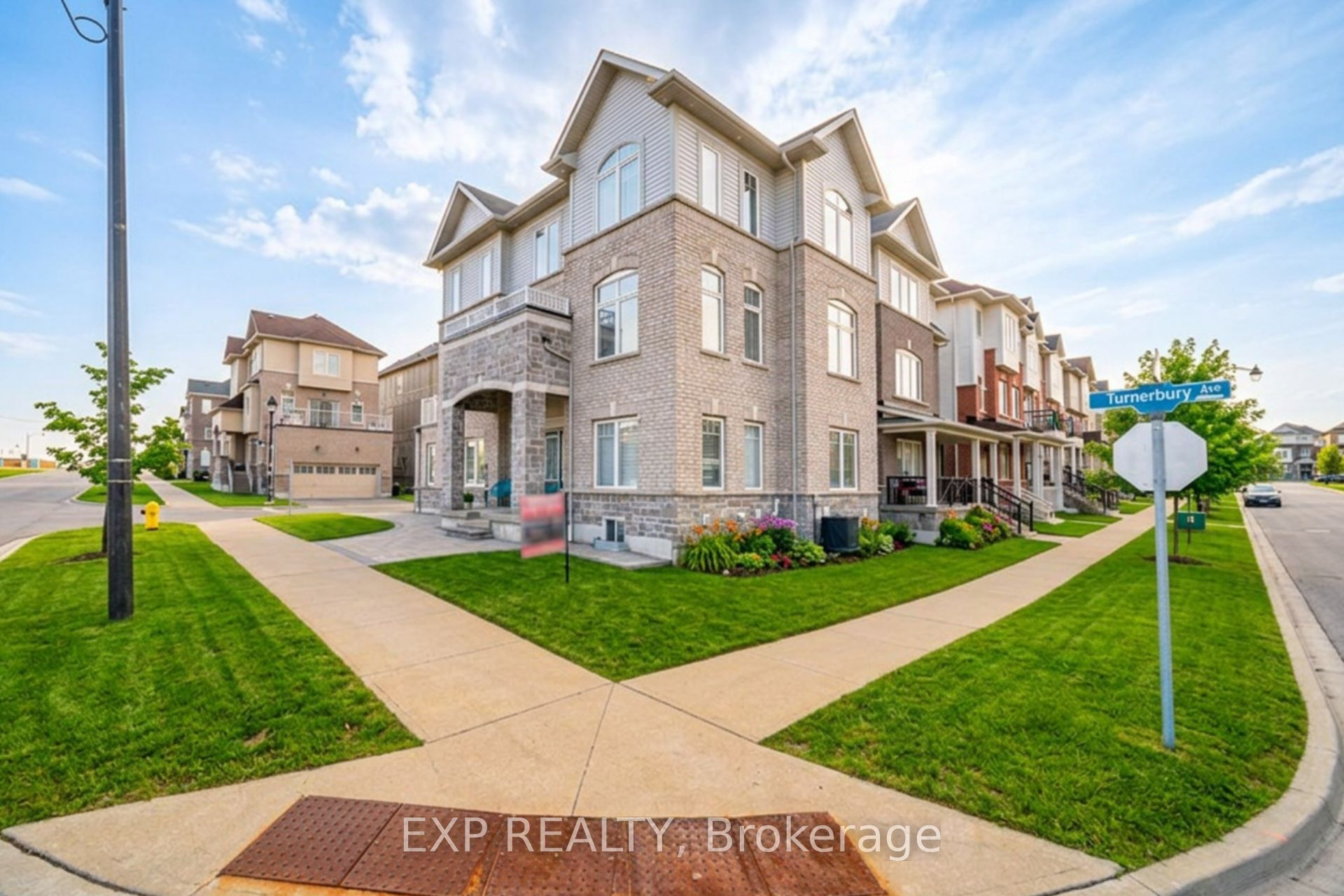2 Camilleri Road, Ajax, ON L1Z 0T2 photo 5