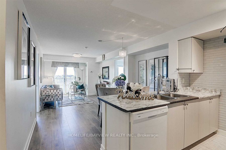 1346 Danforth Road 1111, Toronto, ON M1J 0A9 photo 5