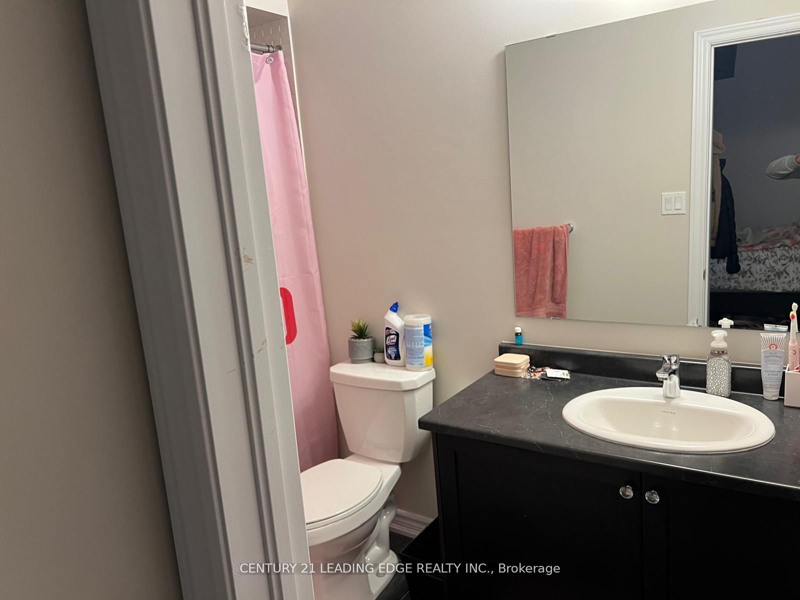 29 Douet Lane, Ajax, ON L1Z 0V4 photo 5