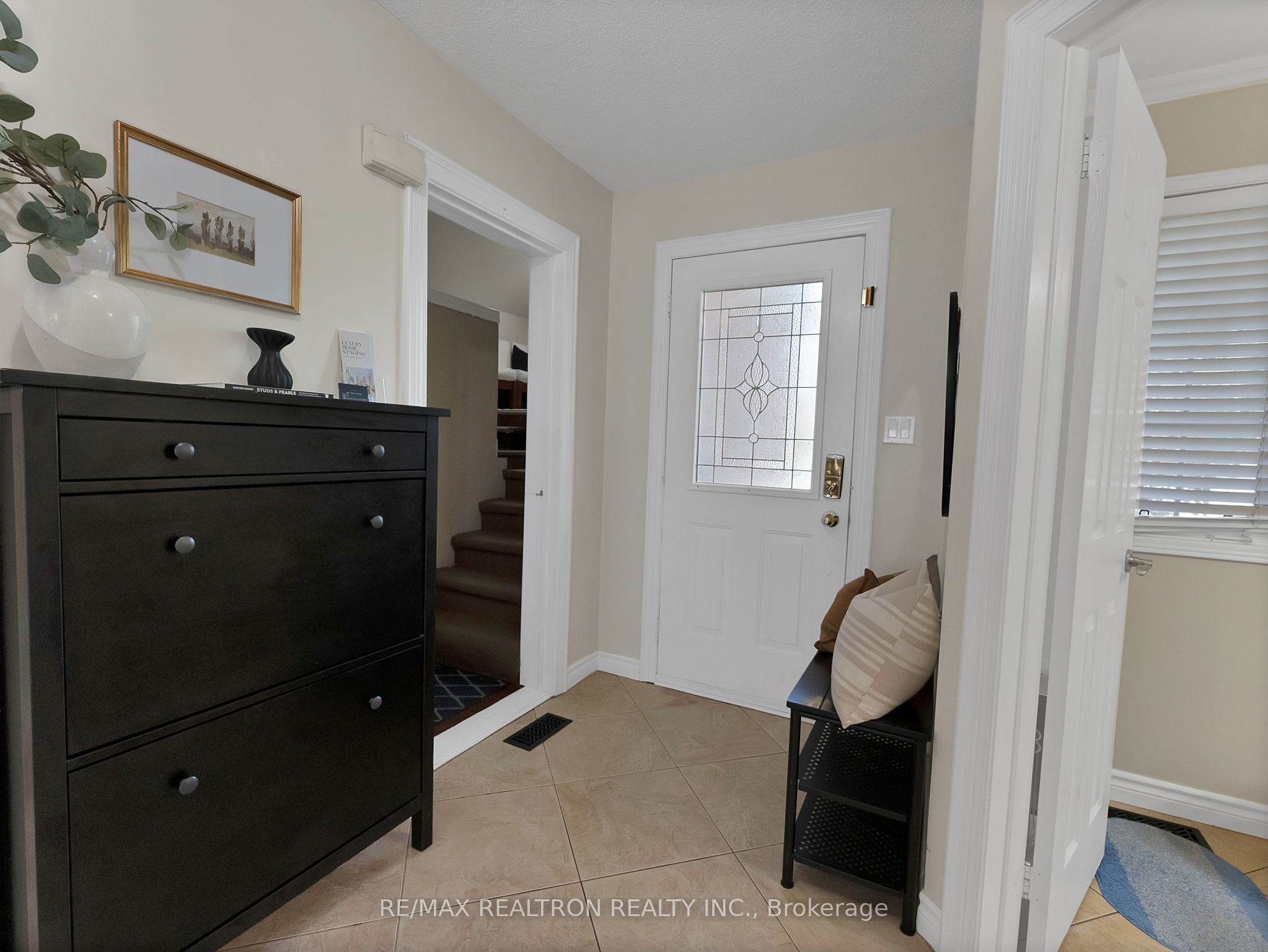 83 Crawforth Street, Whitby, ON L1N 9K9 photo 4