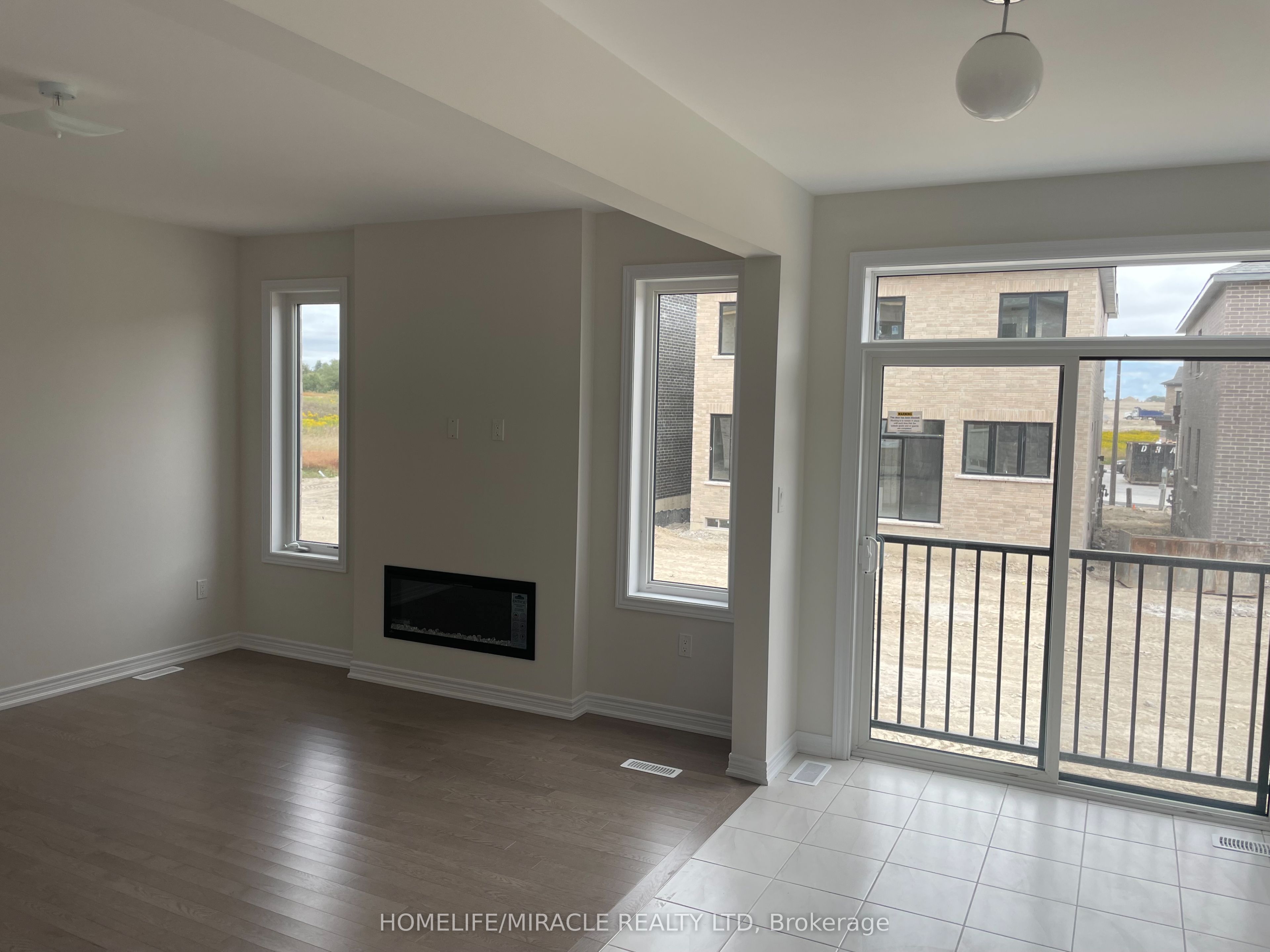 2175 Coppermine Street, Oshawa, ON L1L 0T1 photo 5