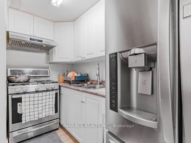 149 Nelson Street Bsmt, Toronto, ON M1J 3J8 photo 4
